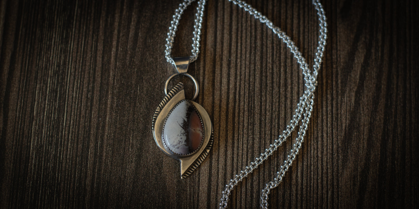 PORCELAIN JASPER NECKLACE