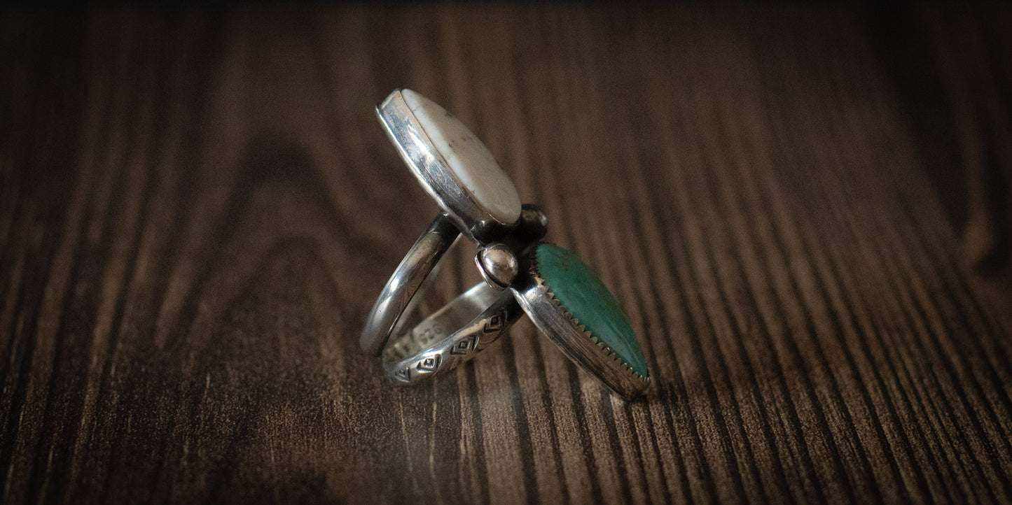 KINGMAN TURQUOISE + WHITE BUFFALO RING - 6