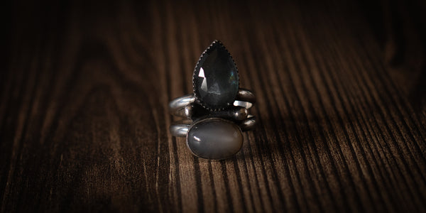 MOSS AQUAMARINE + GREY MOONSTONE RING - 10