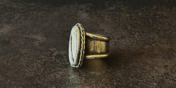 WHITE BUFFALO RING - 9