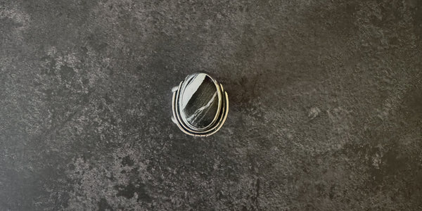 WHITE BUFFALO RING - 8