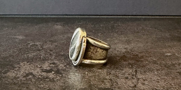 WHITE BUFFALO RING - 8