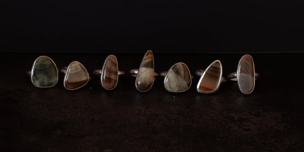 WOMEN'S RINGS