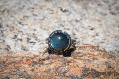 LABRADORITE RING - 7