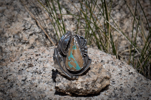 Turquoise leaf ring hotsell