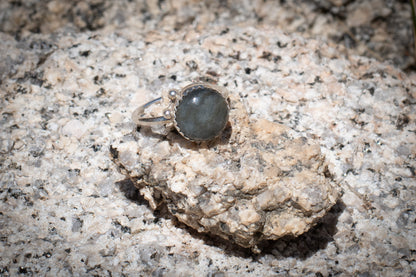 CATS EYE RING - 6