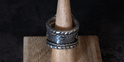MEN'S TIGERS EYE RING - 12.75