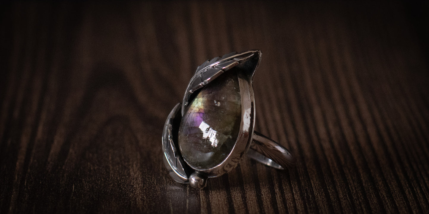 LABRADORITE LEAF RING - 9