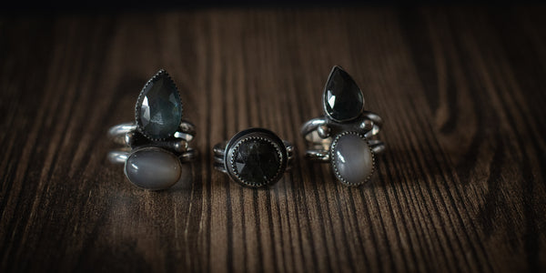 MOSS AQUAMARINE + GREY MOONSTONE RING - 10
