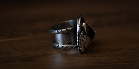 BOULDER OPAL LEAF RING - 7