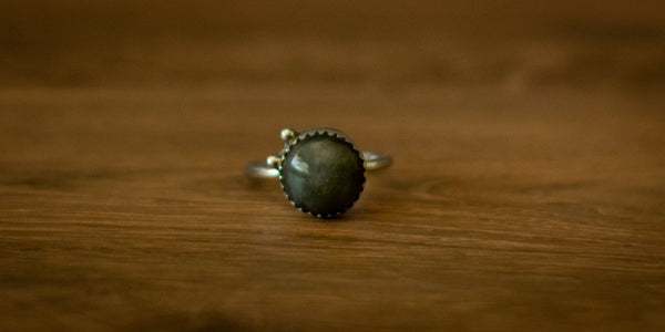 CATS EYE RING - 6