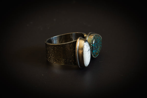 WHITE BUFFALO + TYRONE TURQUOISE FLOATING RING - 11.5