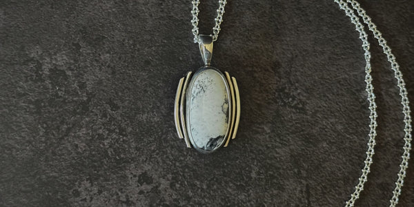 WHITE BUFFALO NECKLACE