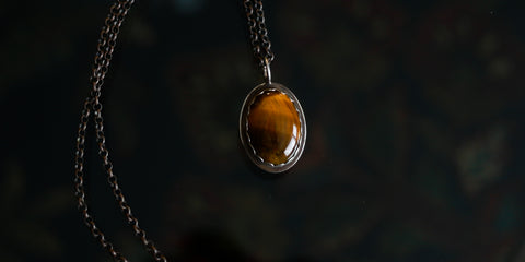 TIGERS EYE NECKLACE