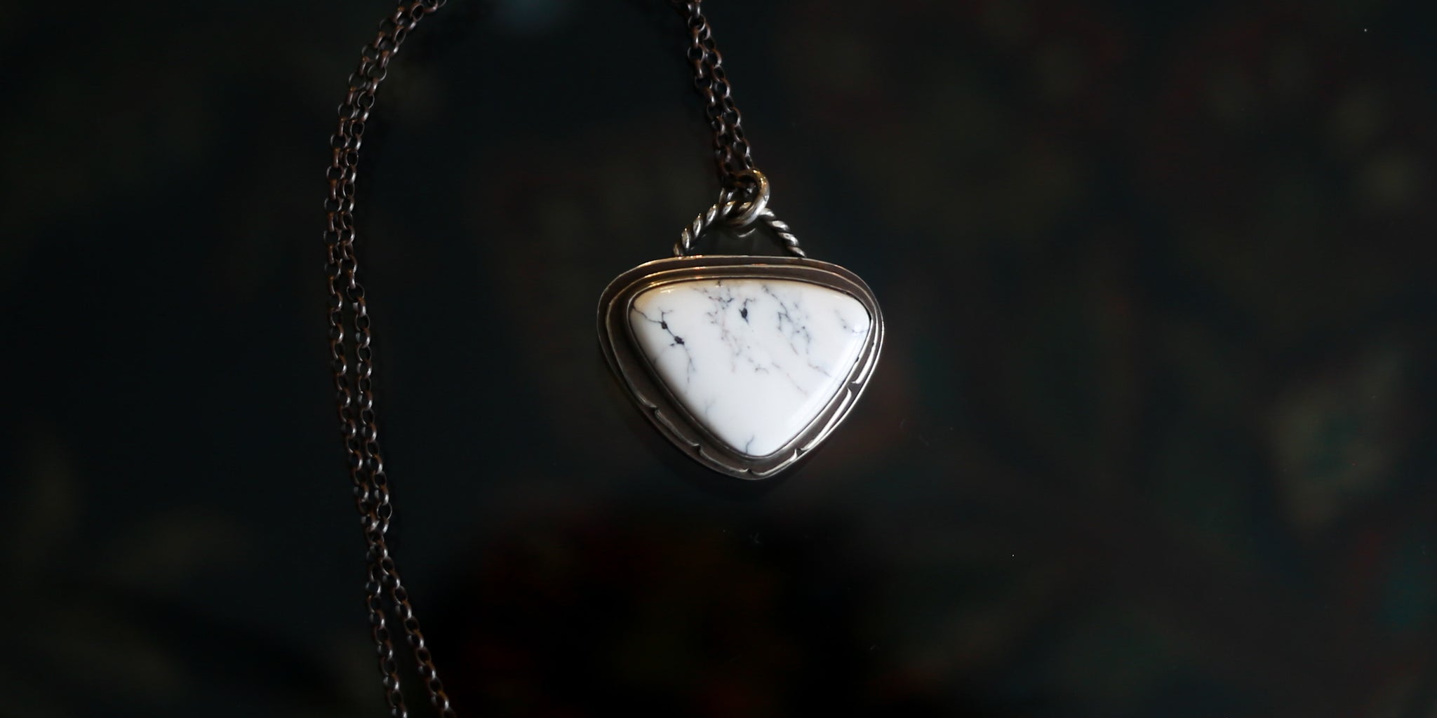 WHITE BUFFALO NECKLACE