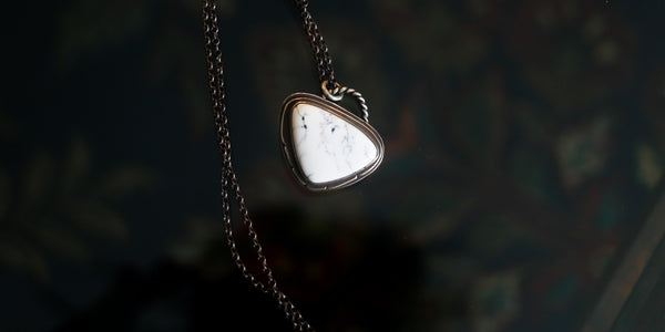 WHITE BUFFALO NECKLACE